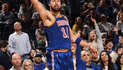 九游官网入口-克雷进攻状态渐入佳境 勇士留下普尔才能不留遗憾