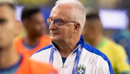 九游体育app官网-维尼修斯伤缺 巴西队改打424 多里瓦尔或用二新人