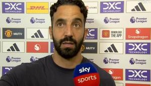 九游体育app官网-阿莫林谈阿森纳进球：我们无法改变规则只能适应，我们表现更好